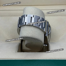 Rolex Oyster Perpetual Green 41 mm
