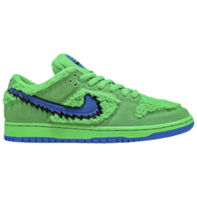 Grateful Dead x Nike Dunk Low SB 'Green Bear'