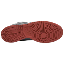 Jeff Staple x Nike Dunk Low Pro SB 'Pigeon'