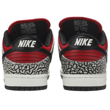 Supreme x Nike Dunk Low Premium SB 'Red Cement'