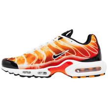 Nike Air Max Plus 'Light Photography - Sport Red'