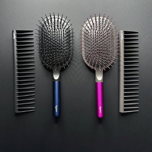 Dyson-designed Paddle Brush & Detangling Comb