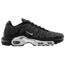 Nike Air Max Plus SE 'Black Chrome'