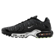 Nike Air Max Plus SE 'Black Chrome'