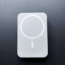 Apple MagSafe Battery