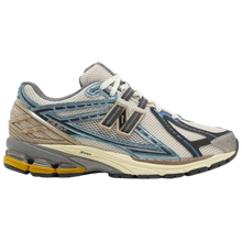 New Balance 1906R 'New Spruce'