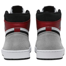 Air Jordan 1 Retro High OG 'Smoke Grey'