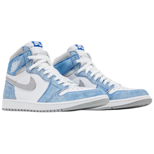 Air Jordan 1 Retro High OG 'Hyper Royal'