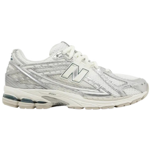 New Balance 1906R 'Silver Metallic Cream'