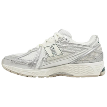 New Balance 1906R 'Silver Metallic Cream'